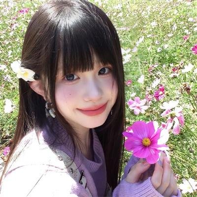 当红男星素颜现身菜市场，后援会发声明，前后半年引热议